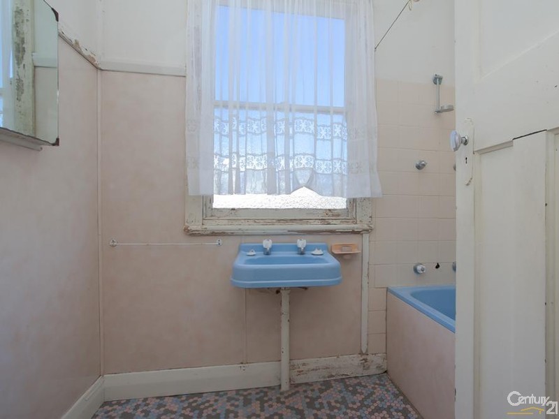 286 Charlestown Road, Charlestown NSW 2290