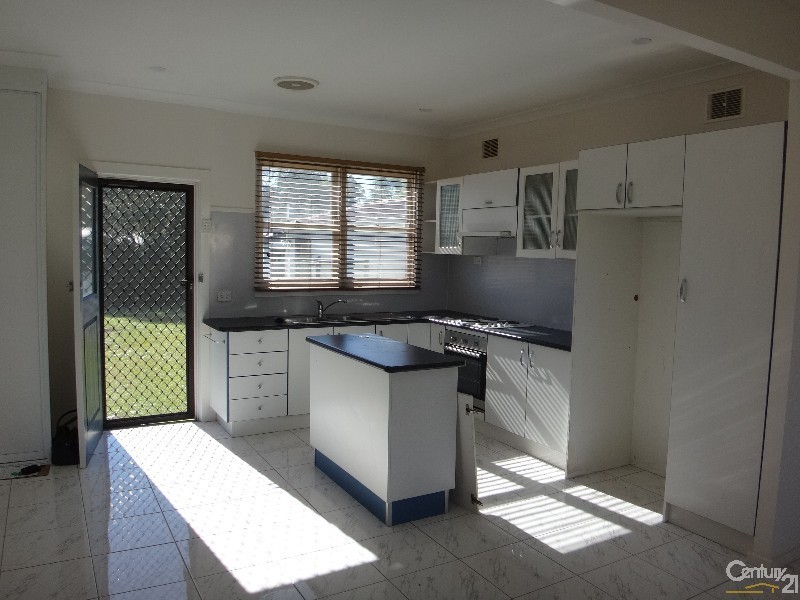 158  Myall Road, Cardiff NSW 2285
