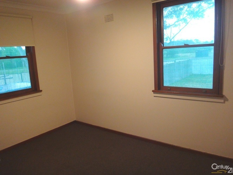 14 Redwood Place, Gateshead NSW 2290