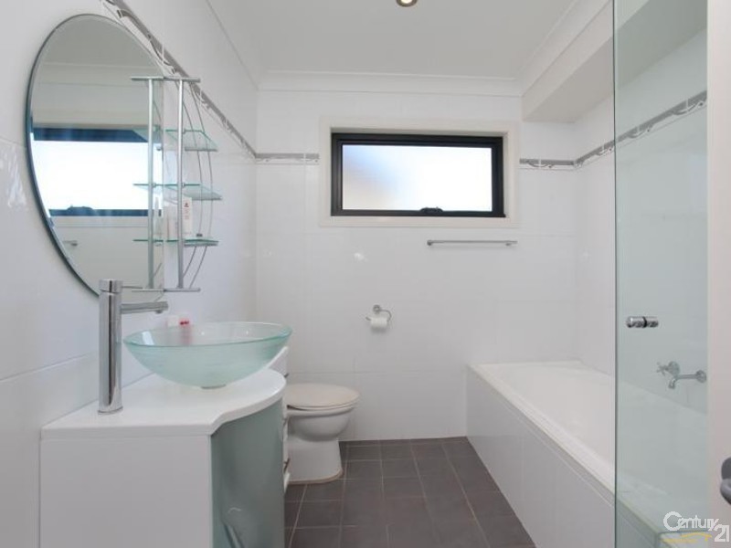 10 Booth Street, Stockton NSW 2295