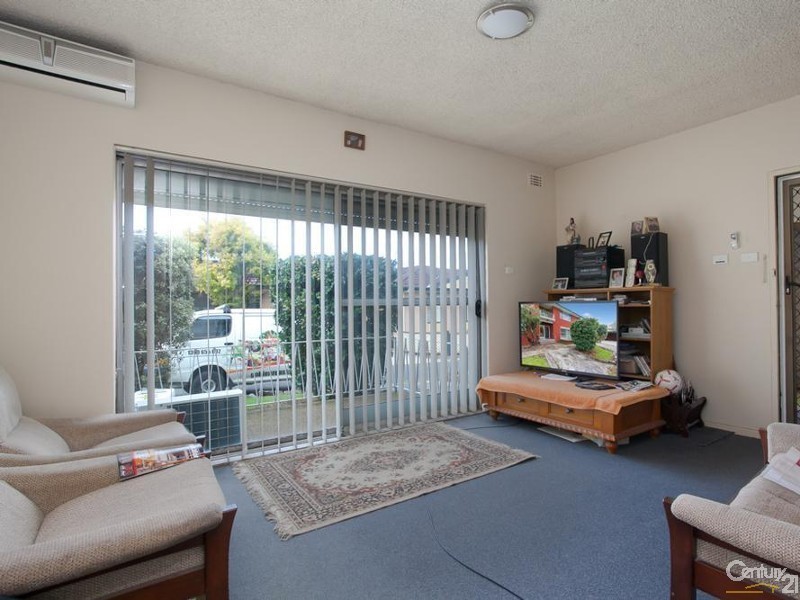 2/576 Glebe Road, Adamstown NSW 2289