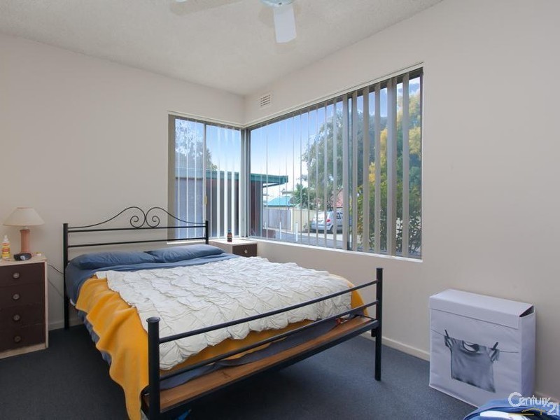 2/576 Glebe Road, Adamstown NSW 2289