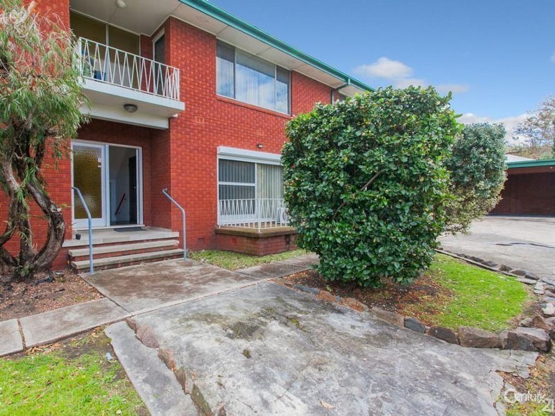 2/576 Glebe Road, Adamstown NSW 2289