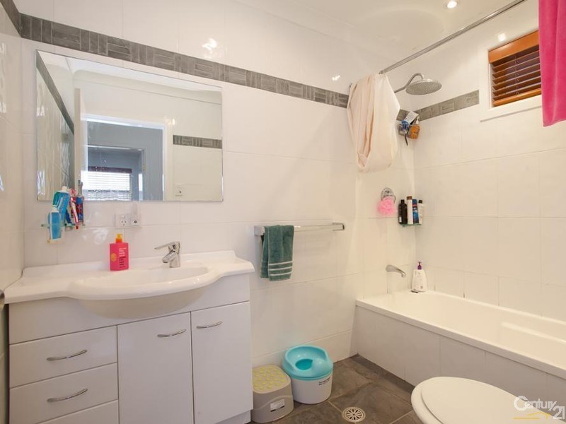 38 Cadaga Road, Gateshead NSW 2290