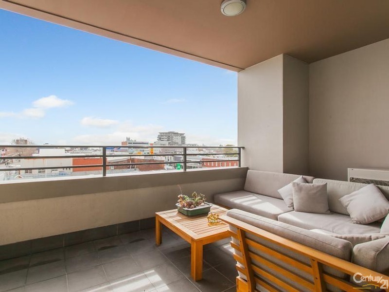 408/28-38 Smart Street, Charlestown NSW 2290