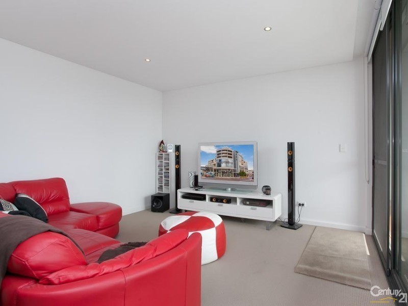 408/28-38 Smart Street, Charlestown NSW 2290