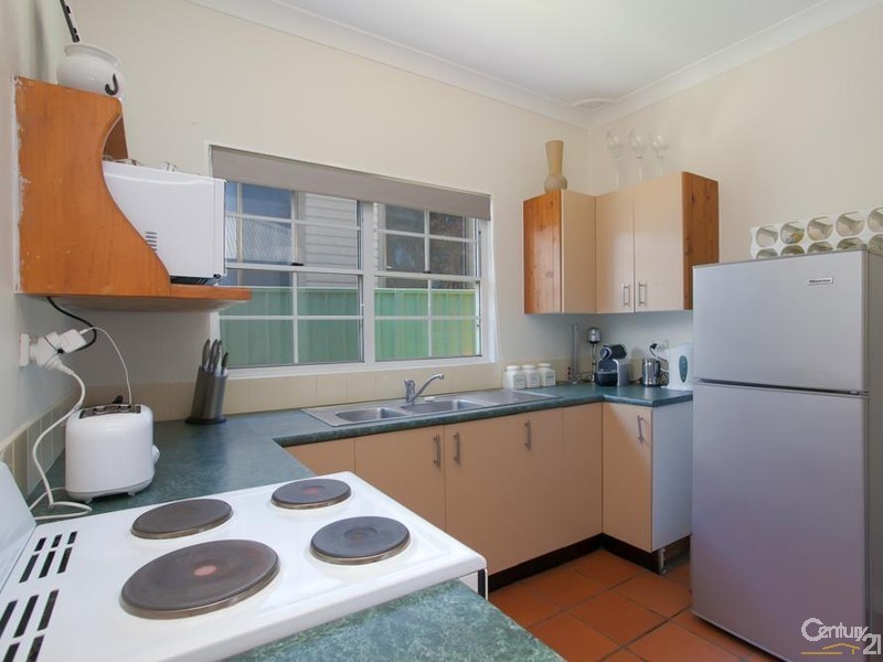 270 Warners Bay Road, Mount Hutton NSW 2290