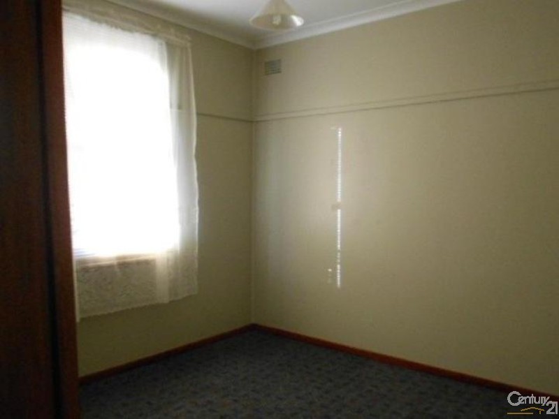 1 Manfred Avenue, Windale NSW 2306