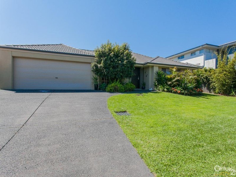 13 Rushland Drive, Fern Bay NSW 2295