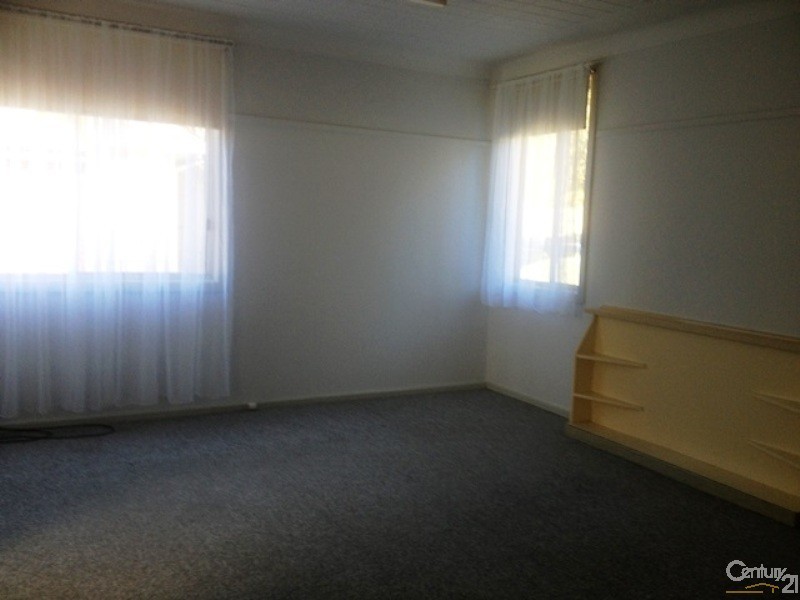 111 Willandra Crescent, Windale NSW 2306