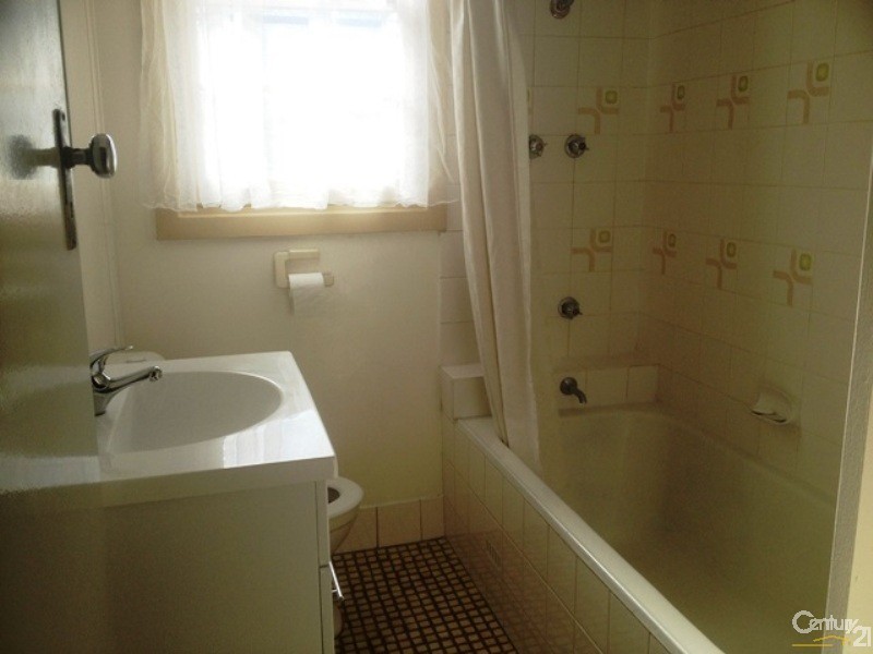 111 Willandra Crescent, Windale NSW 2306