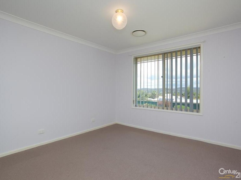 1/4 Chippindall Street, Speers Point NSW 2284