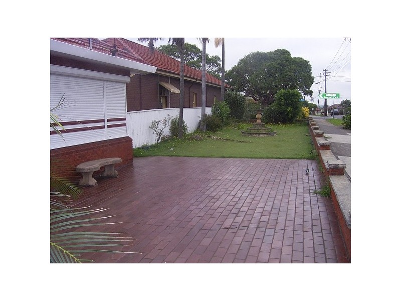 7 Larkhall Avenue, Earlwood NSW 2206