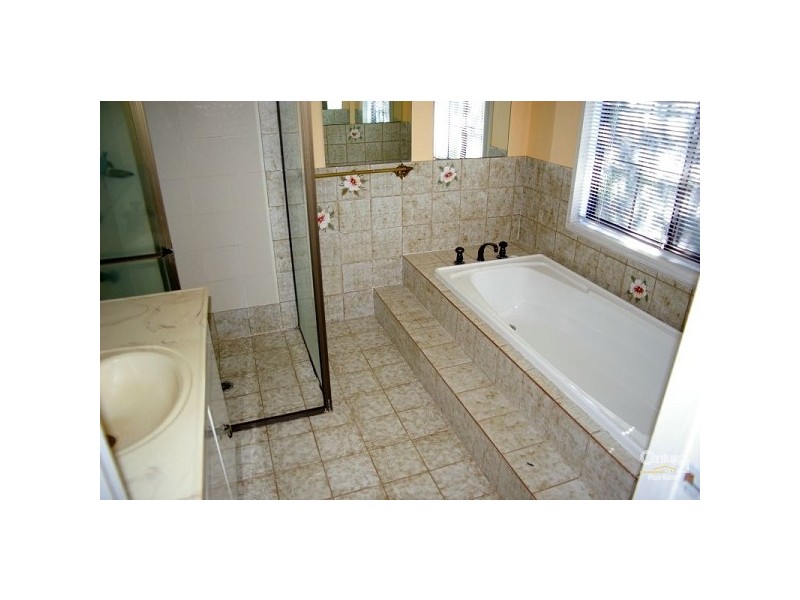 9 Gascoyne Place, Illawong NSW 2234