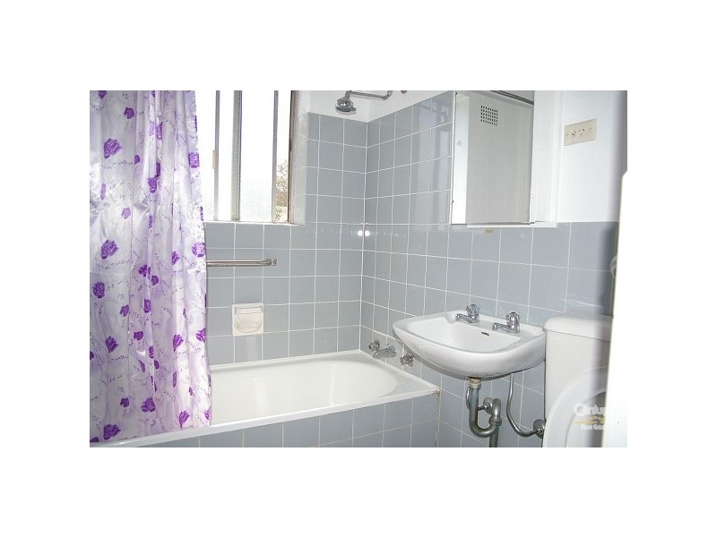 24/44-50 Ewart Street, Marrickville NSW 2204