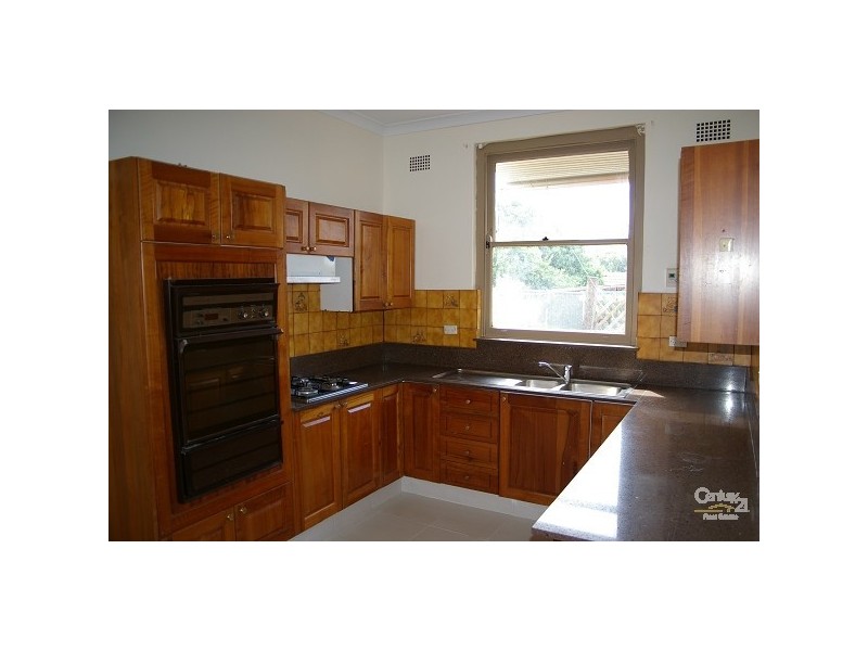 25 Fore Street, Canterbury NSW 2193