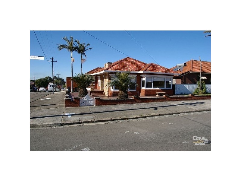 7 Larkhall Avenue, Earlwood NSW 2206