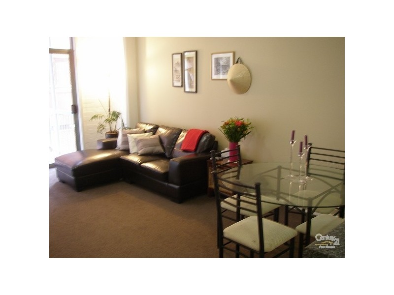 720/243 Pyrmont Street, Pyrmont NSW 2009