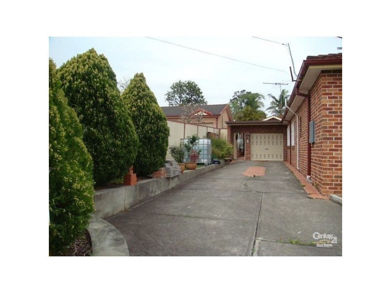 166 Hawksview Street, Guildford NSW 2161