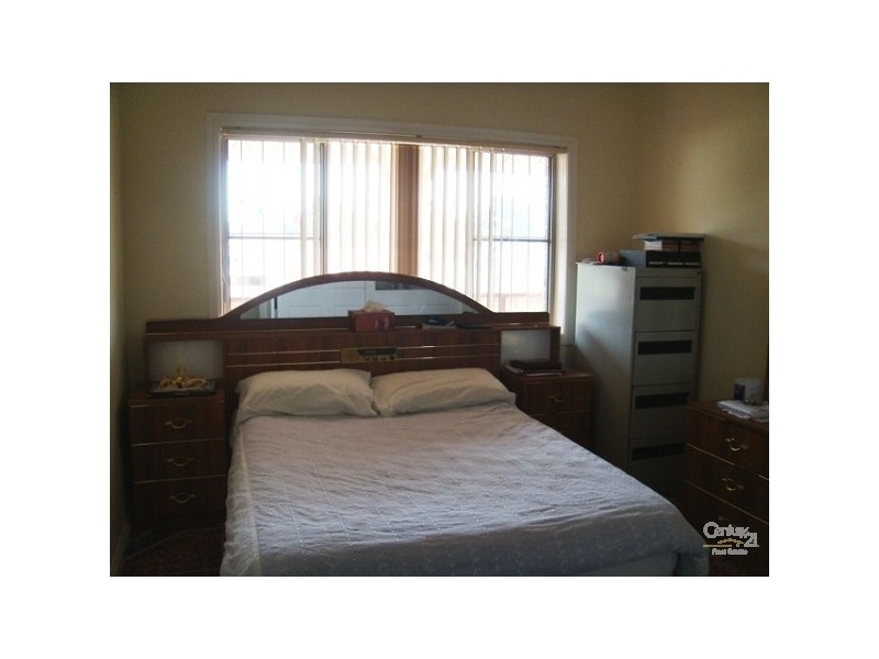 166 Hawksview Street, Guildford NSW 2161