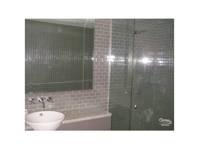 C802/24 Point Street, Pyrmont NSW 2009