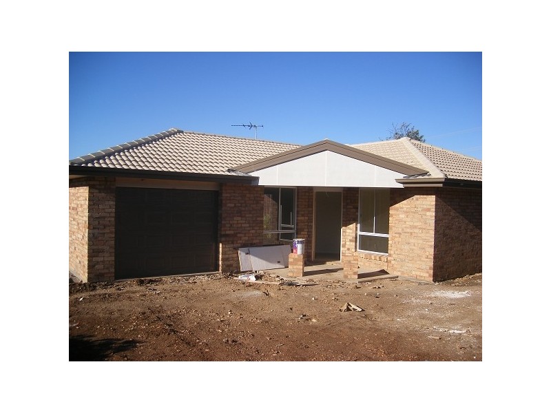 3/210 Bloomfield Street, Gunnedah NSW 2380