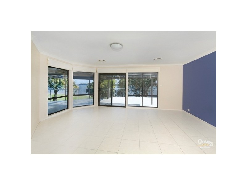 Brightwaters NSW 2264