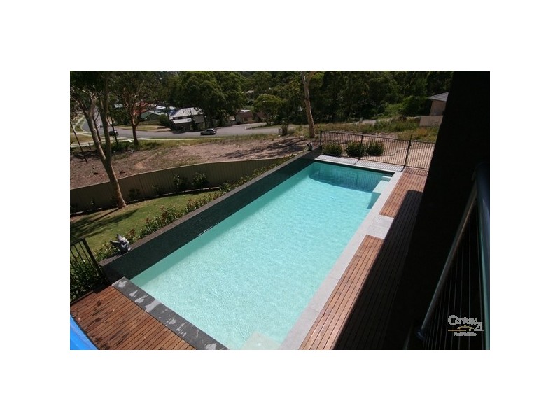 126 Clydebank Road, Buttaba NSW 2283