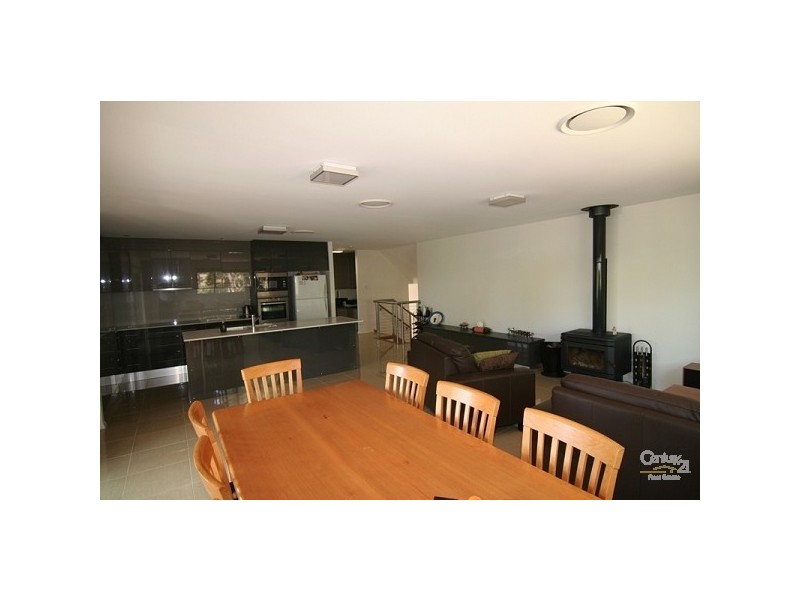 126 Clydebank Road, Buttaba NSW 2283