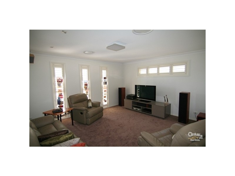 126 Clydebank Road, Buttaba NSW 2283