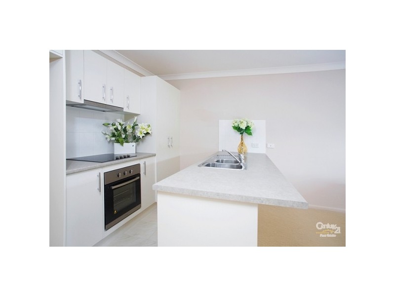 2/5 Pheasant Street, Toronto NSW 2283