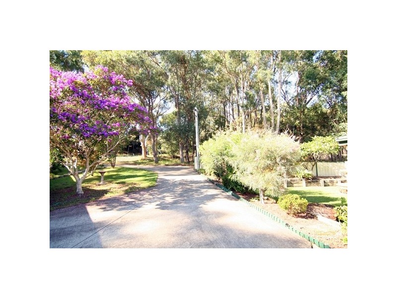 2/8 Sherwood, Arcadia Vale NSW 2283