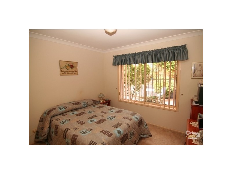 2/8 Sherwood, Arcadia Vale NSW 2283
