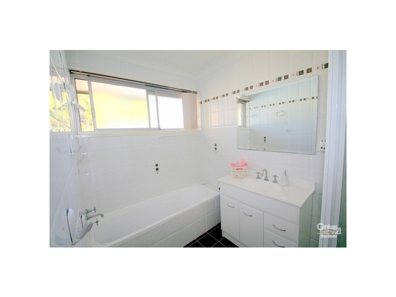 11 Hillcrest Avenue, Rathmines NSW 2283