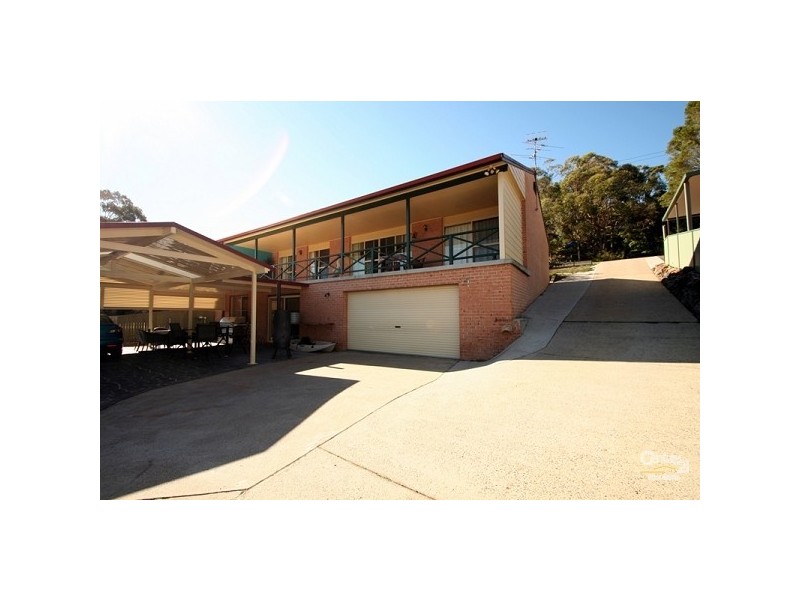 28 Somersham Avenue, Fishing Point NSW 2283