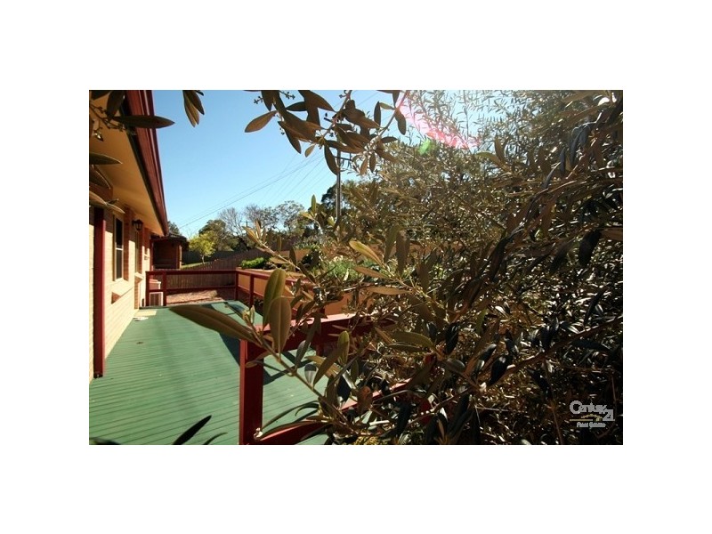 28 Somersham Avenue, Fishing Point NSW 2283