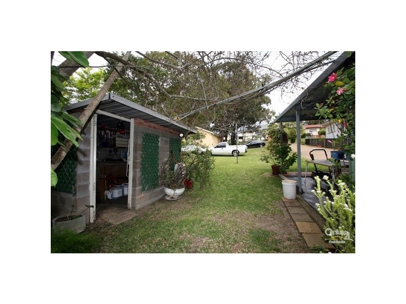 215 Watkins Road, Wangi Wangi NSW 2267