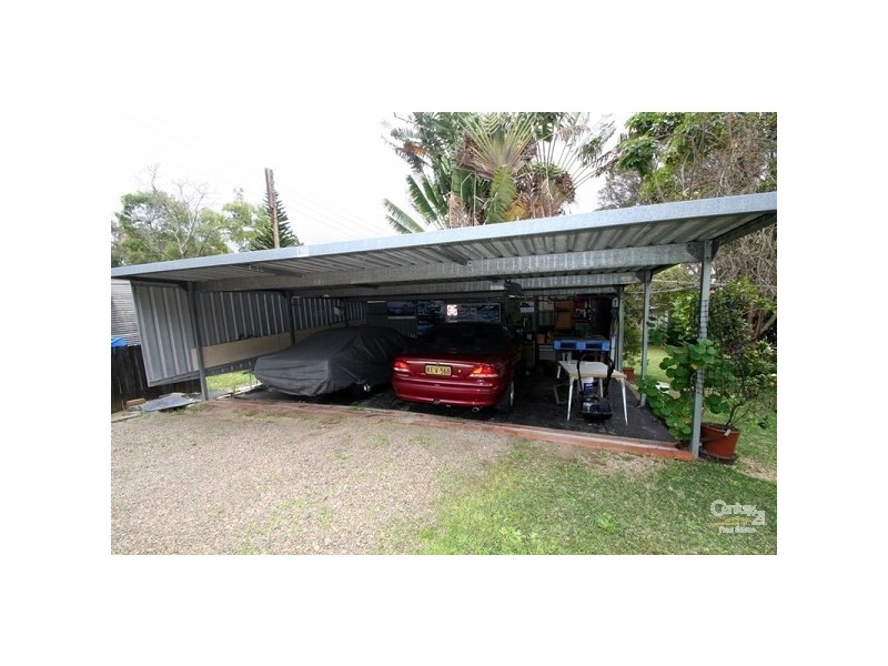 215 Watkins Road, Wangi Wangi NSW 2267