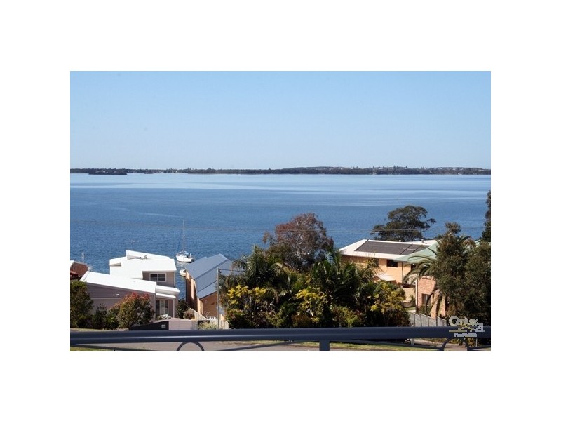 134 Fishing Point Road, Fishing Point NSW 2283