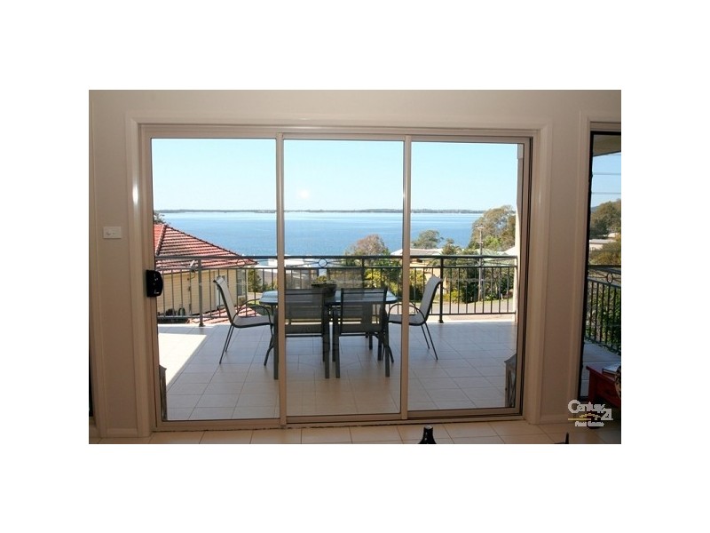 134 Fishing Point Road, Fishing Point NSW 2283