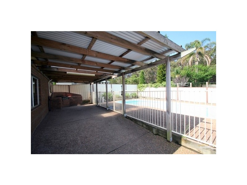 10 Knebworth Grove, Rathmines NSW 2283