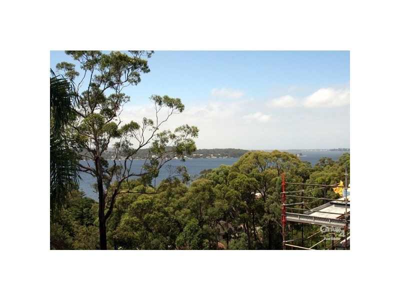 51 Sunlight Parade, Fishing Point NSW 2283