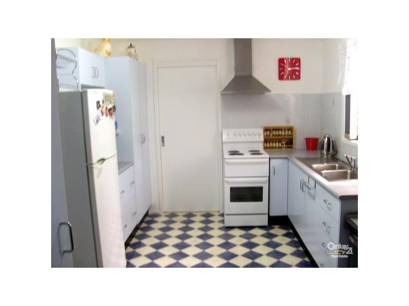 4 Morris Crescent, Bonnells Bay NSW 2264