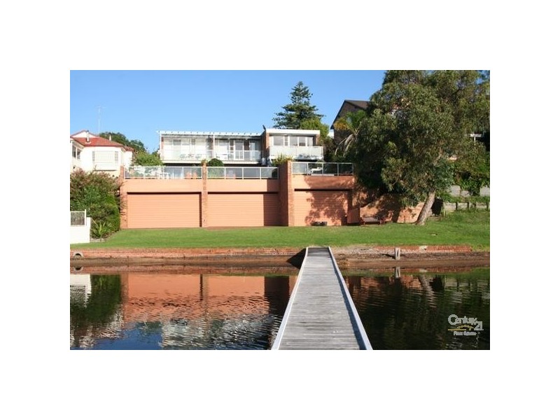 3/4 Bay Street, Toronto NSW 2283