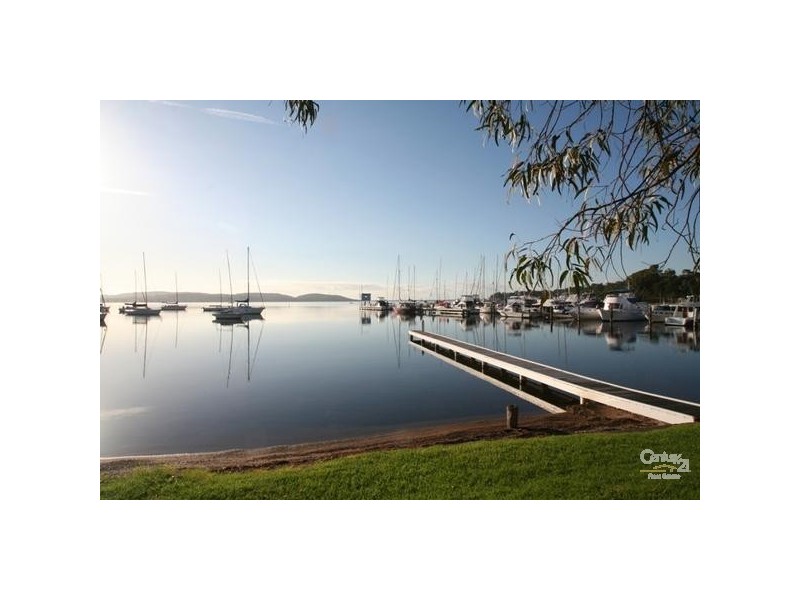 3/4 Bay Street, Toronto NSW 2283