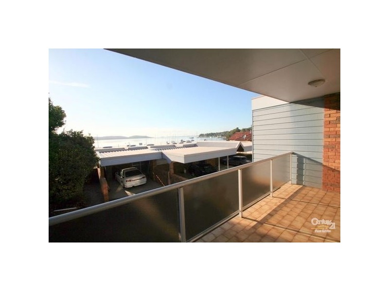 3/4 Bay Street, Toronto NSW 2283