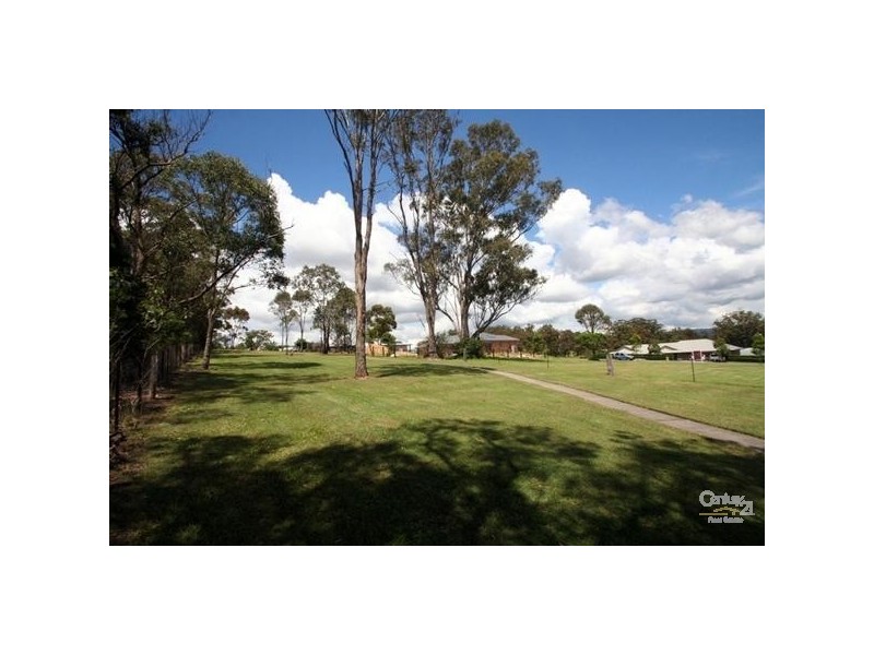 5 Scribbly Gum Crescent, Cooranbong NSW 2265