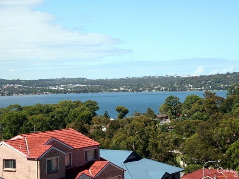 25 Courageous Close, Marmong Point NSW 2284