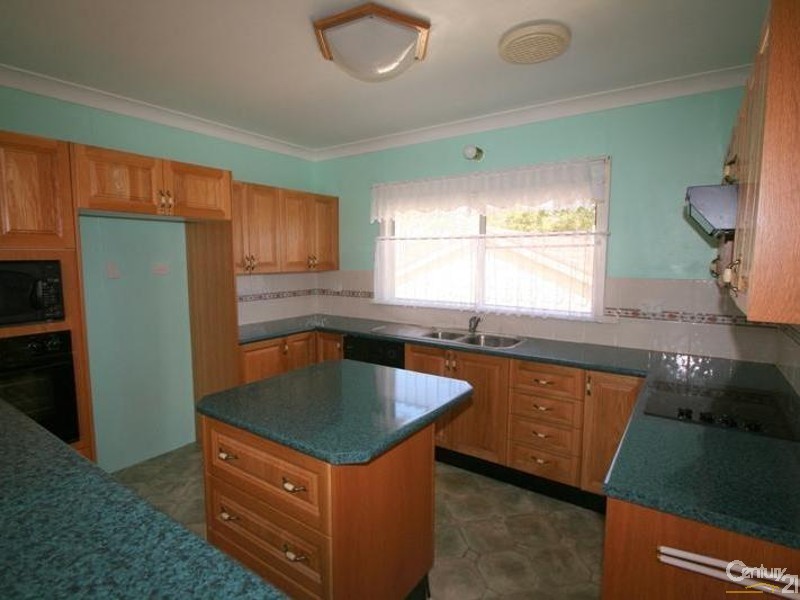 16 Eltham Avenue, Rathmines NSW 2283