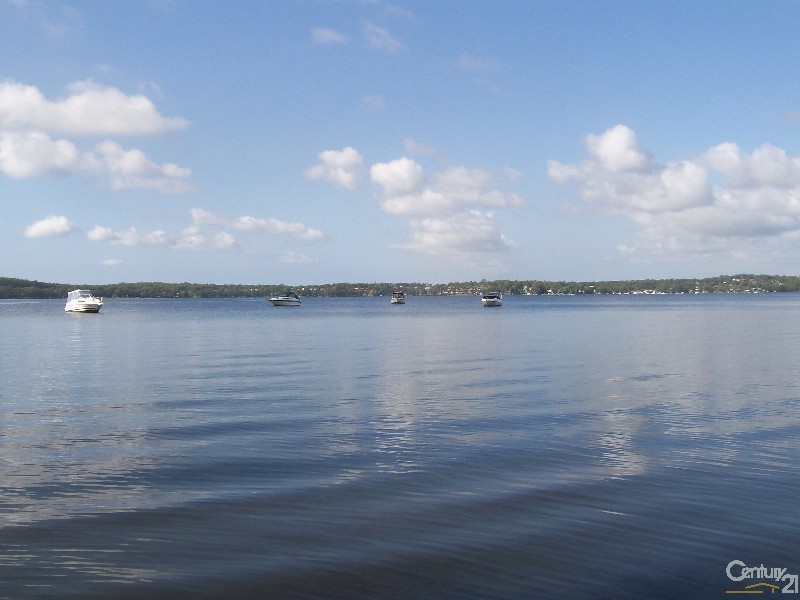 60 Stingaree Point Drive, Dora Creek NSW 2264